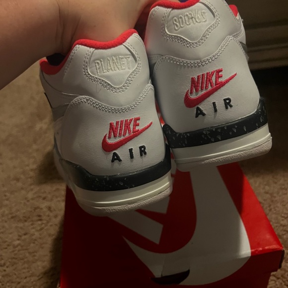 Nike Air Flight - Picture 2 of 4